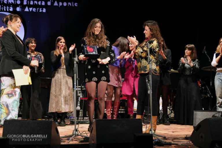 ISOTTA vince il Premio Bianca D’Aponte e si aggiudica la 17esima edizione dell’unico concorso italiano per cantautrici.